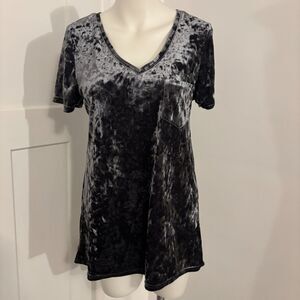 Spring + Mercer size Small Velvet Legging Tee V Neck Casual Comfy
